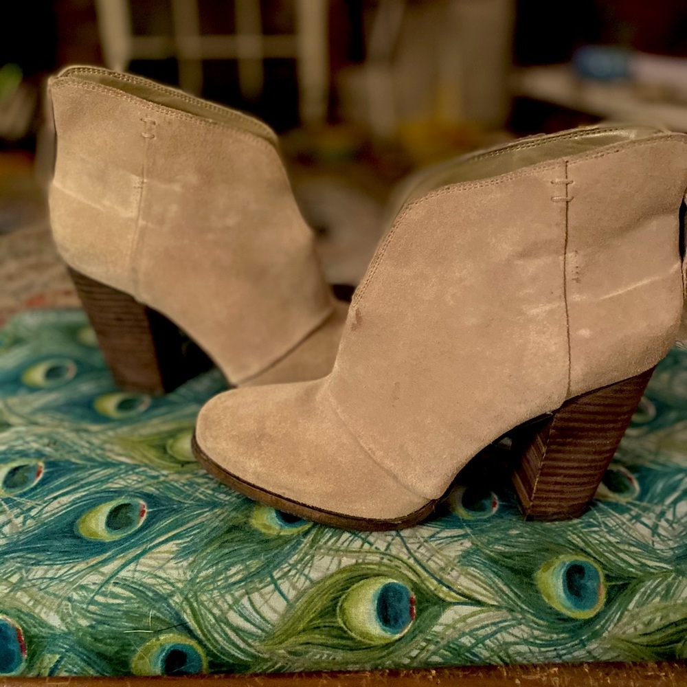 Jessica Simpson Booties